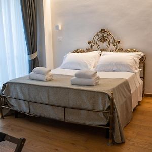 Kamer met een King Size Bed